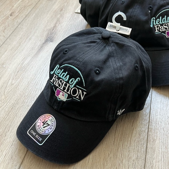 47 Brand x Fields Of Fashion MLB Mom Cap - Picture 2 of 5